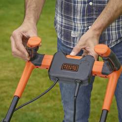 Газонокосилка электрическая Black+Decker BEMW481BH