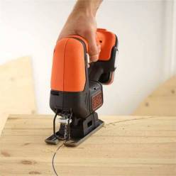 Лобзик аккумуляторный BLACK+DECKER BDCJS12N